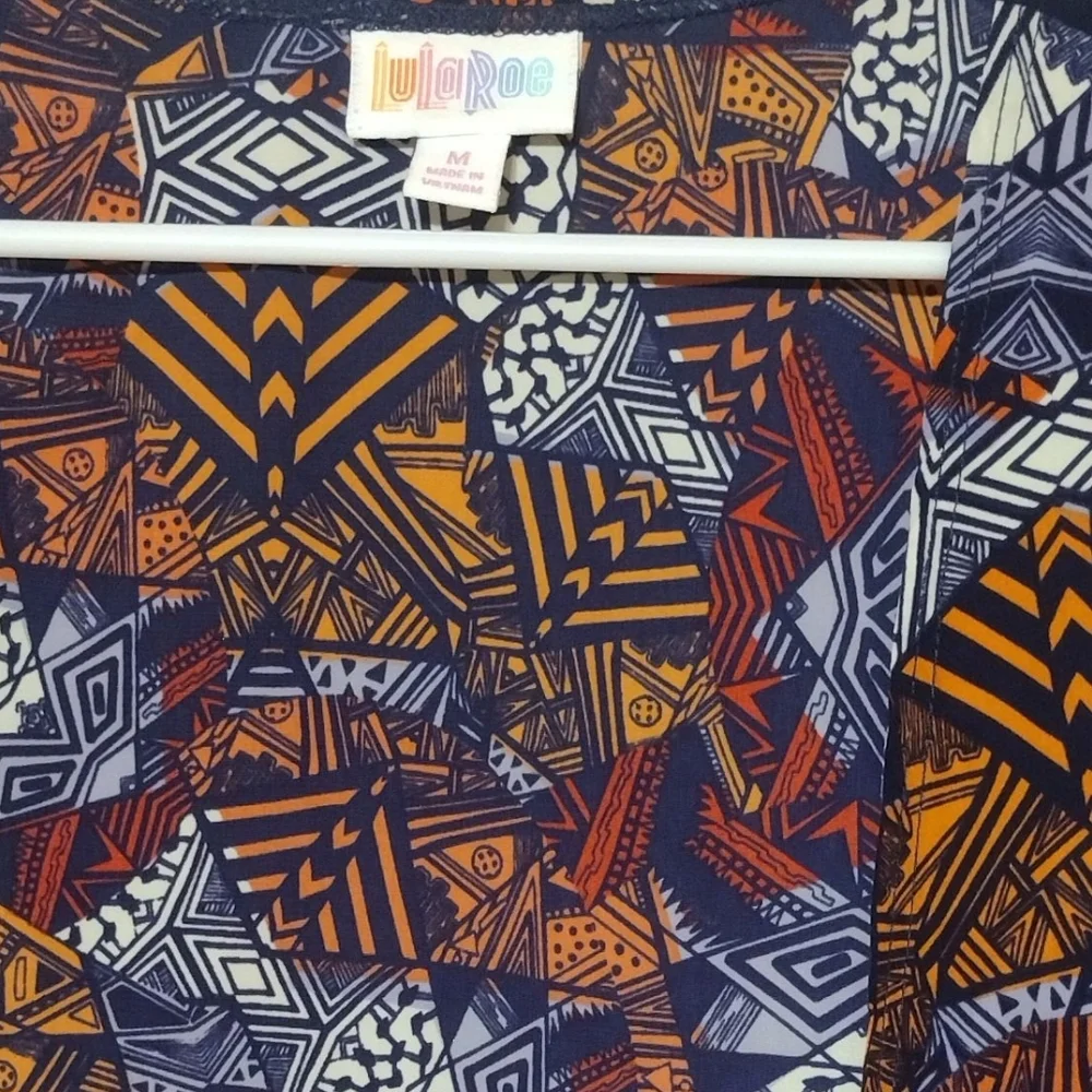 LulaRoe Printed Polyester Joy Vest Coverup Size M! - Picture 2 of 11